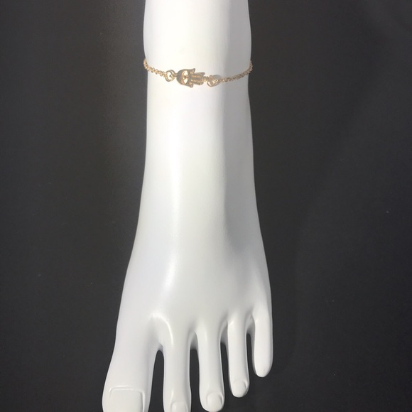 Hamsa hand evil eye charm gold plated ankle bracelet. - Picture 4 of 4